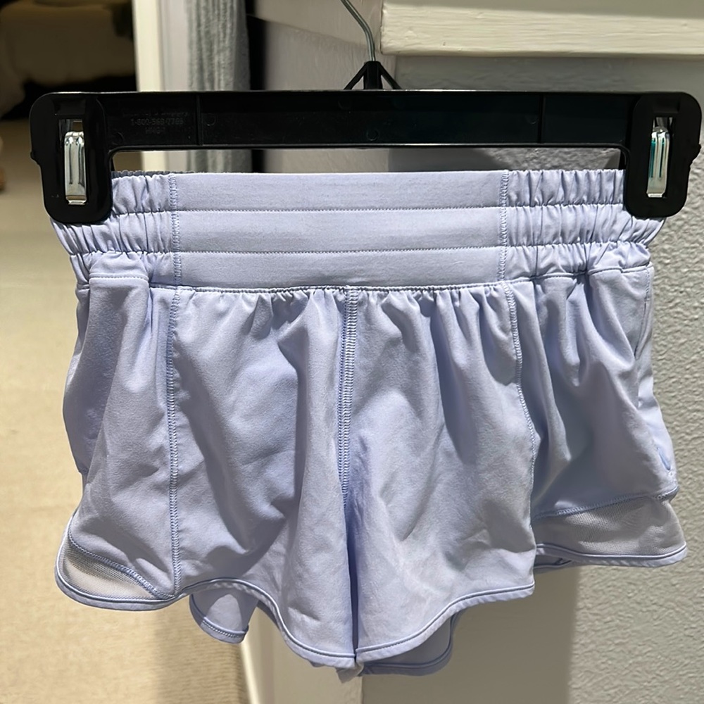 Lululemon hotty hot lined short 2.5 pastel blue